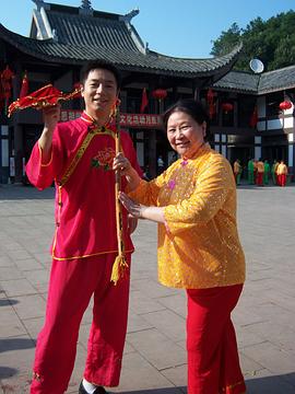 《精武门国语》电影高清完整版